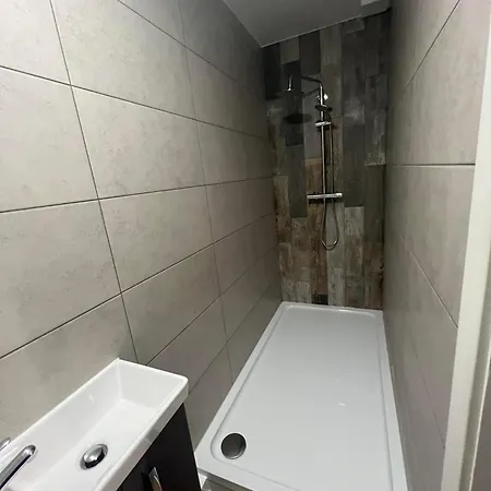Trusted House Contractor Hostel