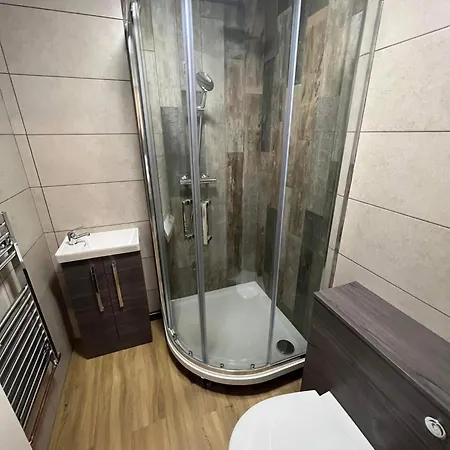 Trusted House Contractor Accommodation * Redcar
